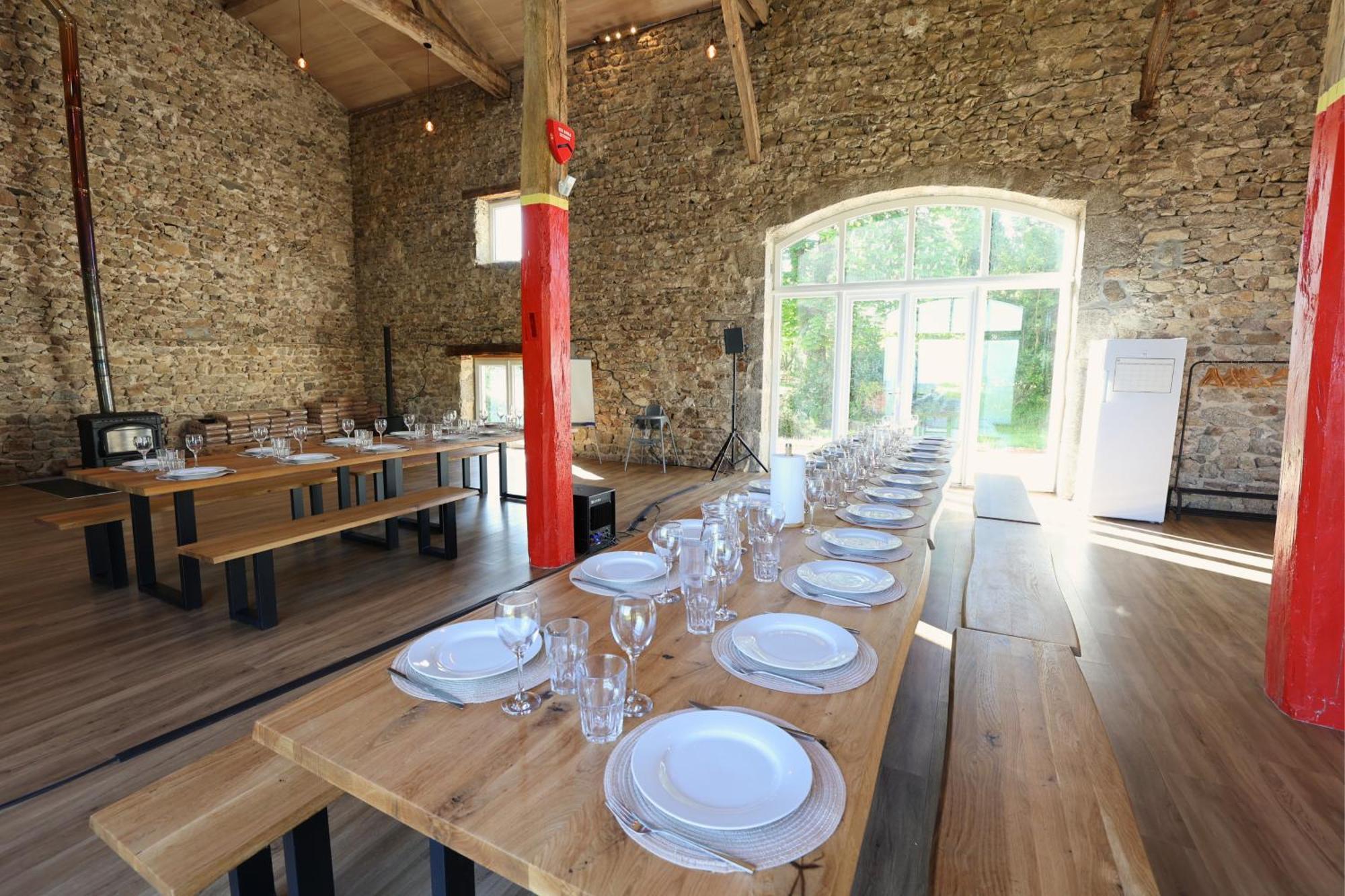 Lavoine Villa De Luxe, Nichee Dans Les Montagnes מראה חיצוני תמונה