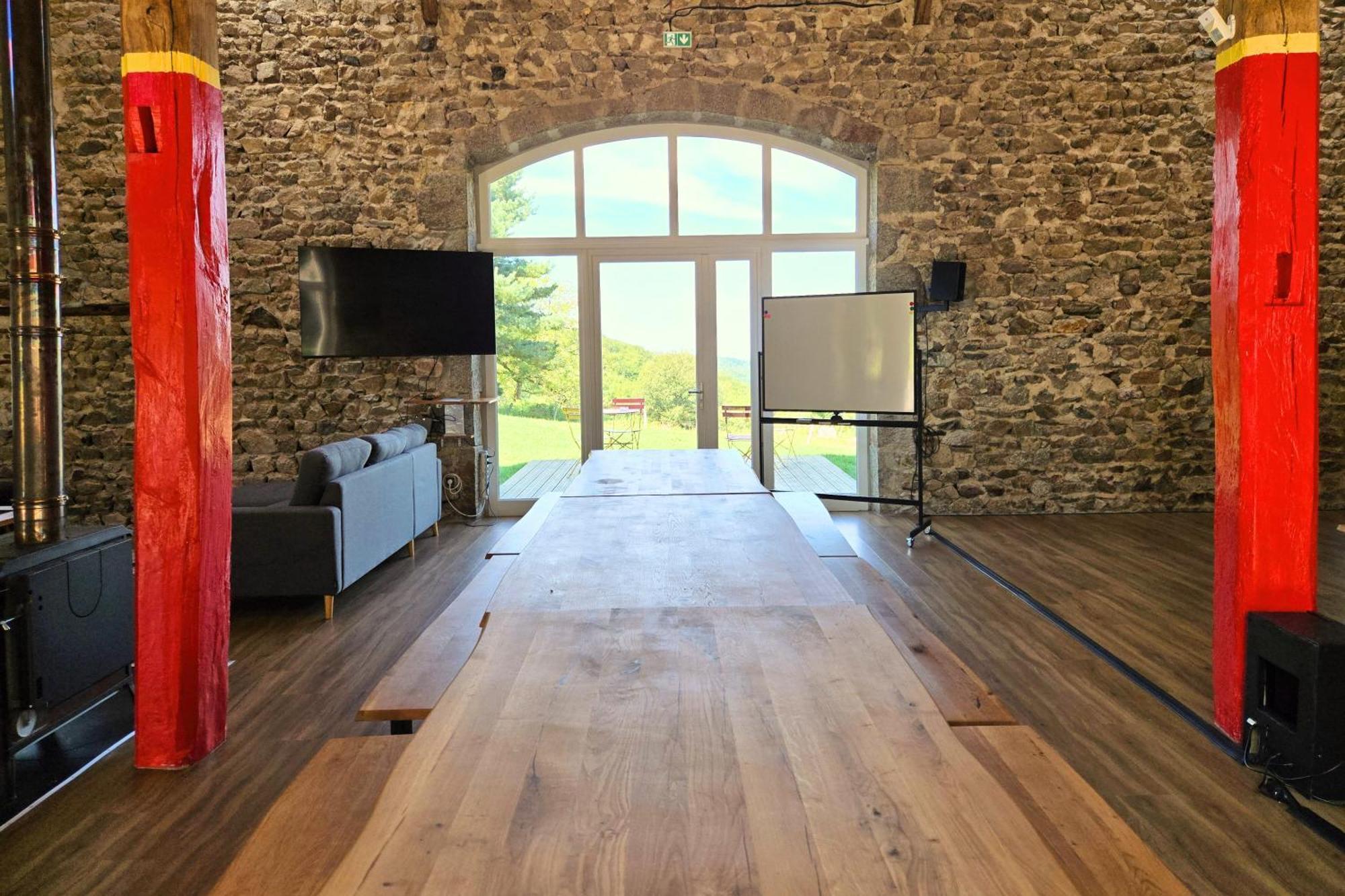 Lavoine Villa De Luxe, Nichee Dans Les Montagnes מראה חיצוני תמונה