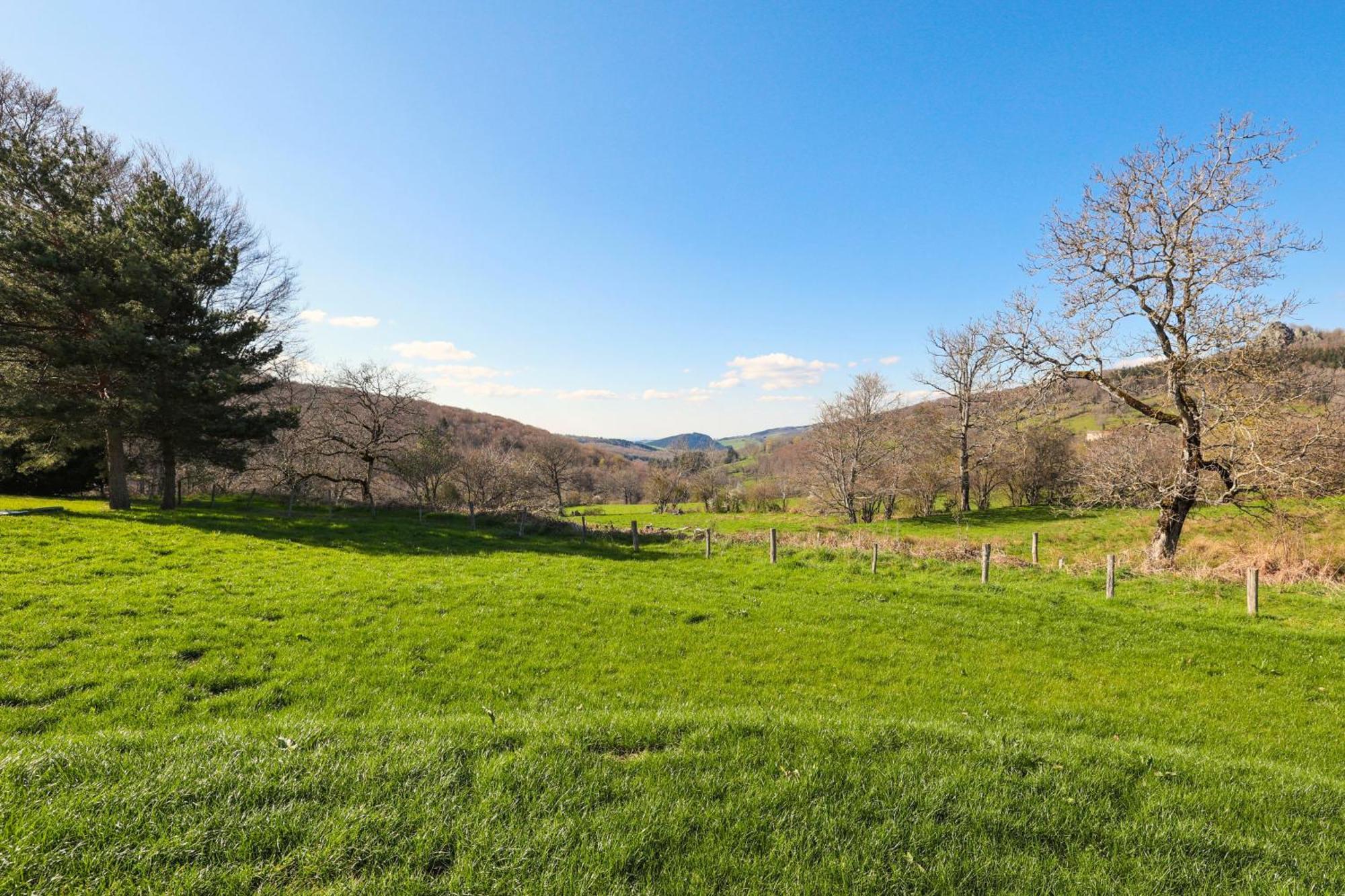 Lavoine Villa De Luxe, Nichee Dans Les Montagnes מראה חיצוני תמונה